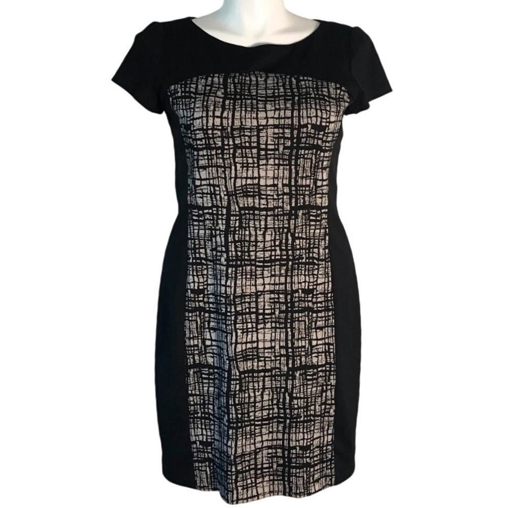 JONES BLACK & CREAM PRINTED SHORT SLEEVE SHEATH DRESS